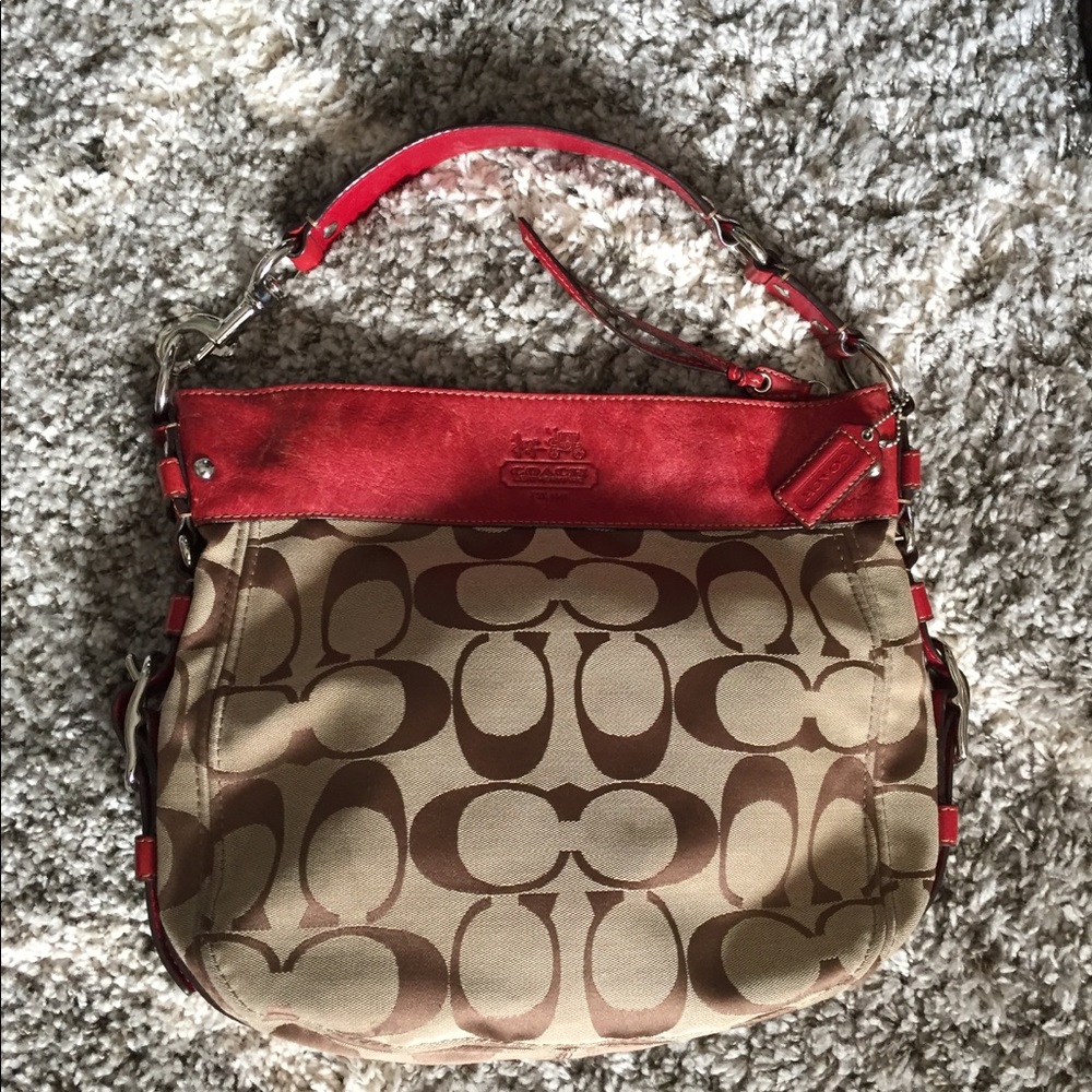 Coach Women’s Signature Hobo Bag